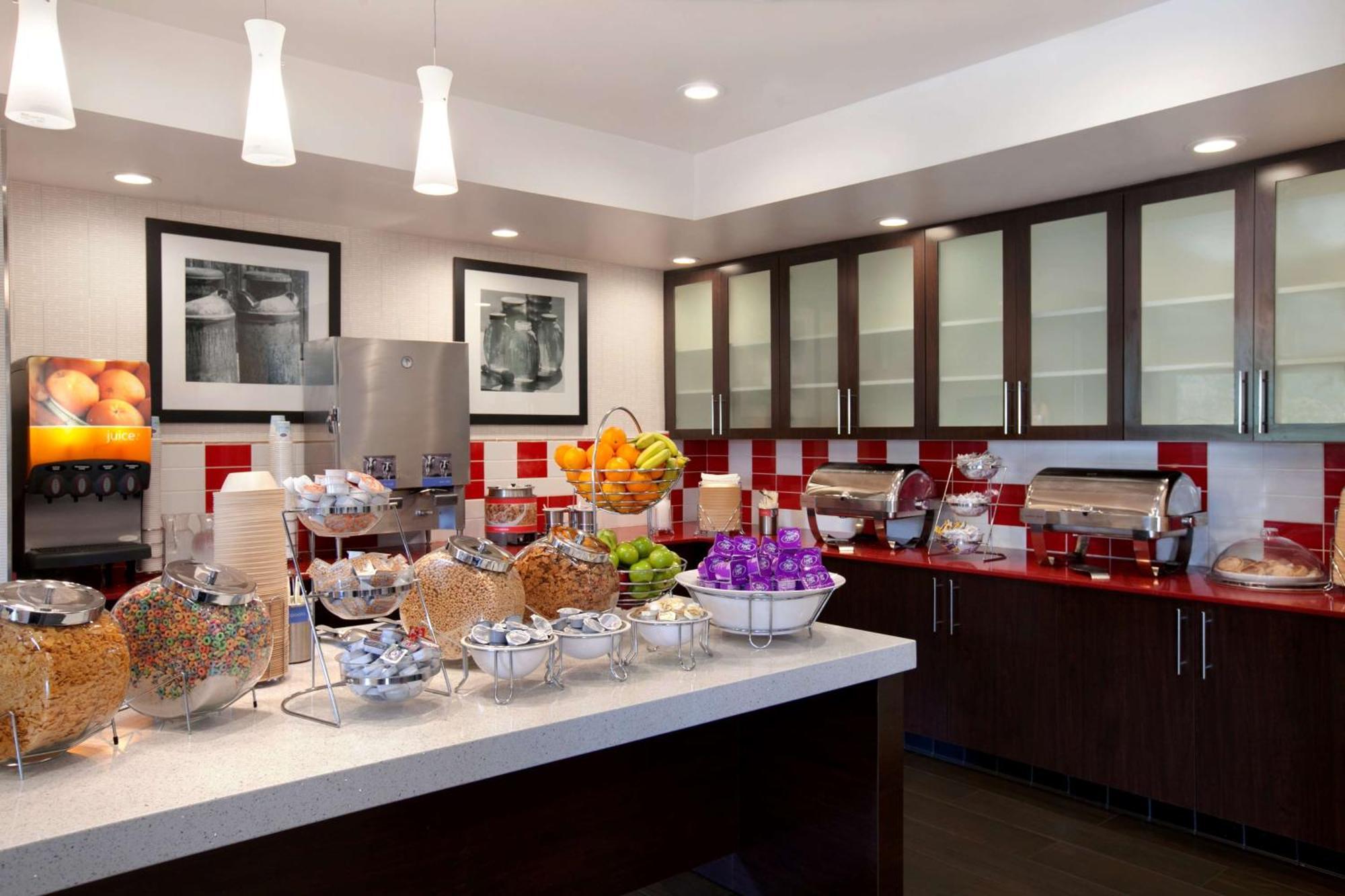 Hampton Inn & Suites Anaheim Garden Grove Bagian luar foto