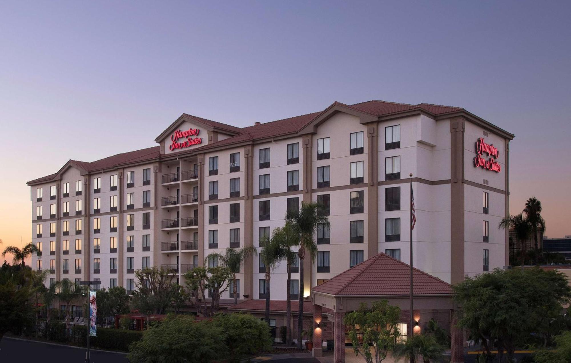 Hampton Inn & Suites Anaheim Garden Grove Bagian luar foto