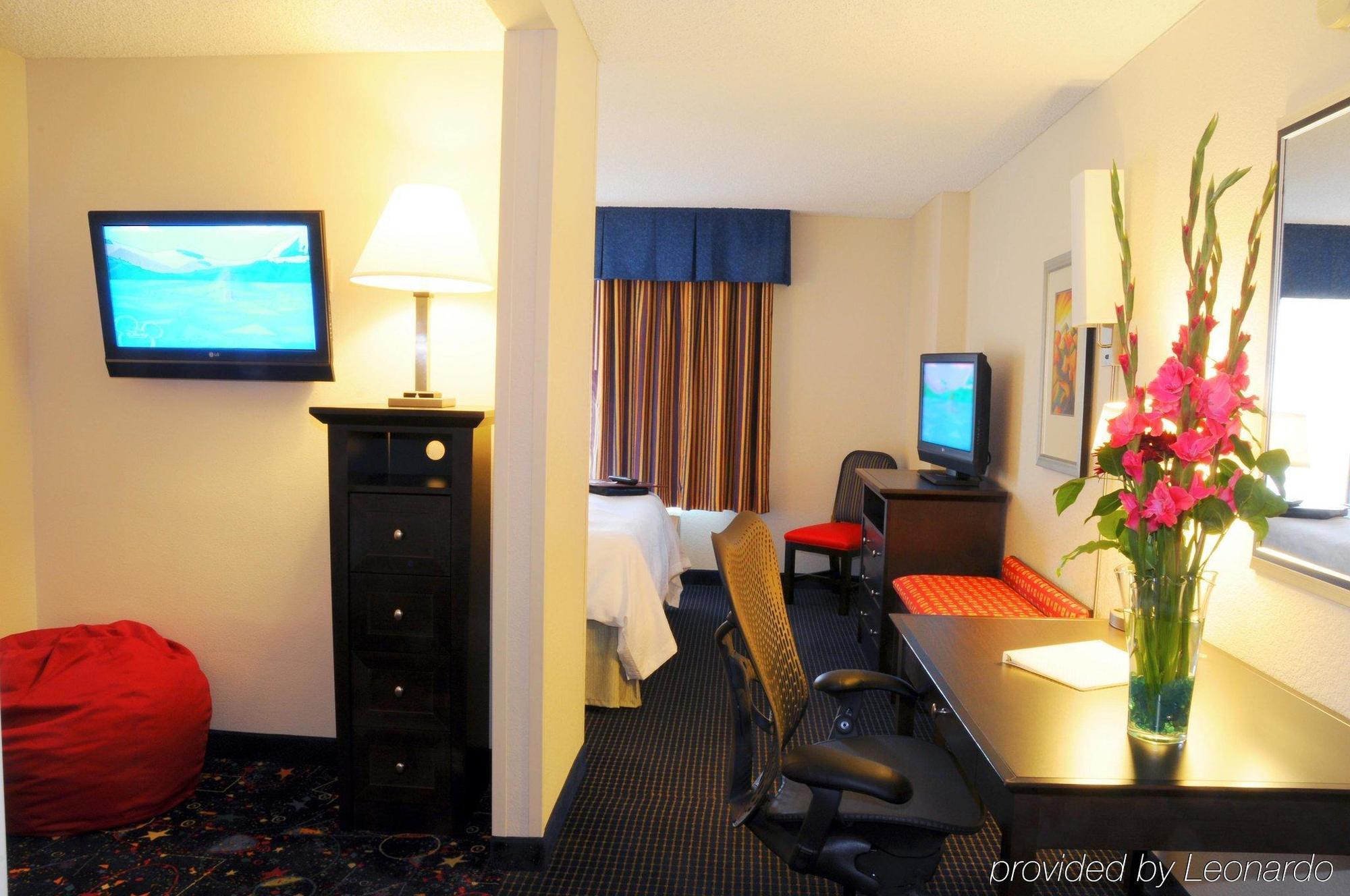 Hampton Inn & Suites Anaheim Garden Grove Ruang foto
