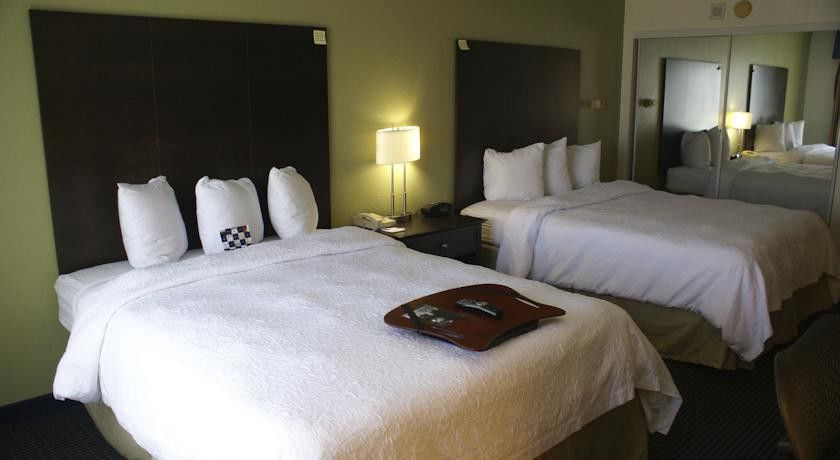 Hampton Inn & Suites Anaheim Garden Grove Bagian luar foto